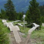 Northshore "Spielplatz" im oberen Teil des Bikeparks Serfaus Fiss Ladis