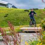 Kleine Drops auf den Junior Trails Reiteralm