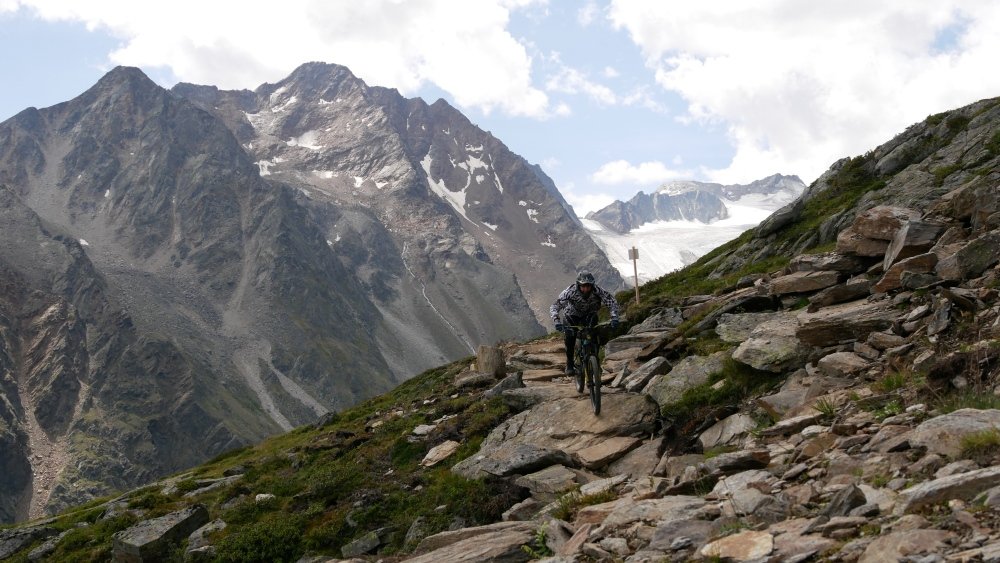 steinige Ollweite Line in der Bike Republic Sölden